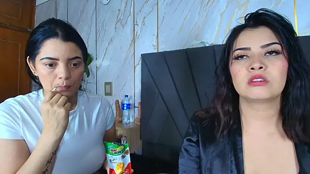 Snapshot of chloe_Laurent1 chatting on 10, 10, 2025 chloe Laurent1 online show from 10, 10, 2025