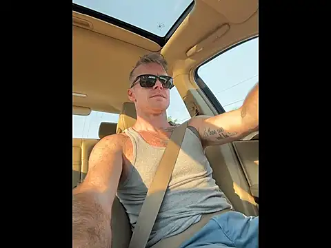 Snapshot of DILFiGuess11 chatting on 3, 7, 2026 DILFiGuess11 online show from 3, 7, 2026