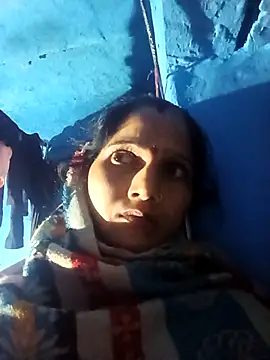 Jooli xx online show from 14, 11, 2025