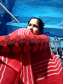 Jooli xx online show from 26, 11, 2025