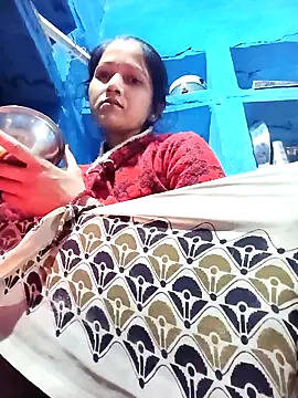 Jooli xx online show from 9, 2, 2026