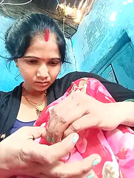 Jooli xx online show from 11, 4, 2026