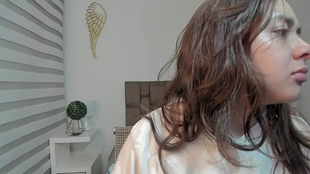 Snapshot of ambar_69_ chatting on 4, 11, 2025 ambar 69 online show from 4, 11, 2025