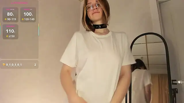 Agnes Passero online show from 5, 11, 2025