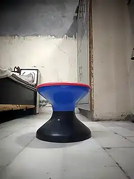 Snapshot of johnysinsr chatting on 17, 9, 2025 johnysinsr online show from 17, 9, 2025