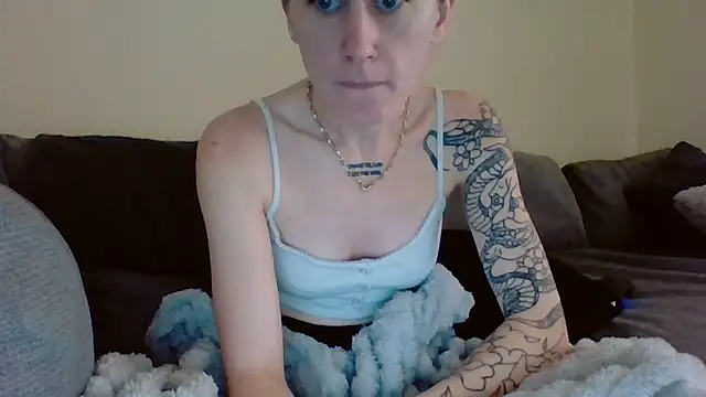 liltiddygoffwaifu online show from 20, 11, 2025