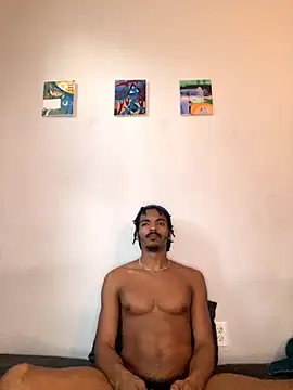 Snapshot of TRILLAHUNG chatting on 15, 9, 2025 TRILLAHUNG online show from 15, 9, 2025