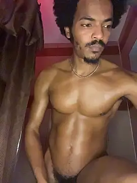 Snapshot of TRILLAHUNG chatting on 15, 10, 2025 TRILLAHUNG online show from 15, 10, 2025