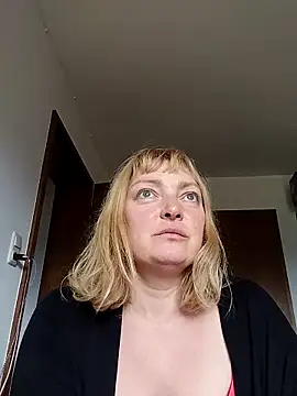 LiluLiluLilu online show from 25, 9, 2025