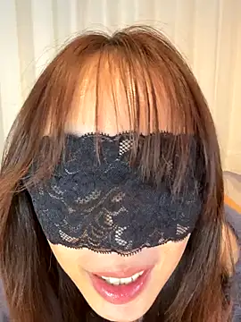 Snapshot of siichan-ta chatting on 15, 12, 2025 siichan-ta online show from 15, 12, 2025