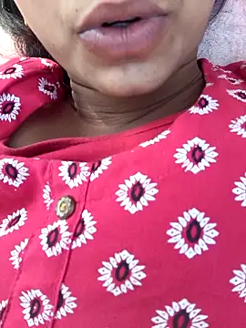 Snapshot of telugu_roja_099 chatting on 14, 11, 2025 telugu roja 099 online show from 14, 11, 2025