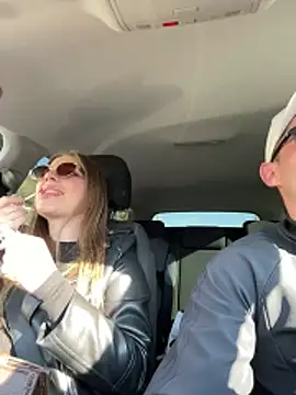 tinyolha online show from 11, 4, 2026