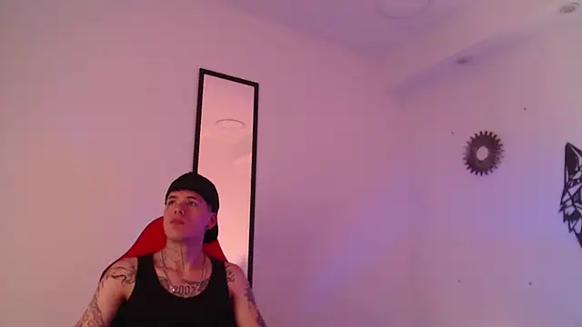 Snapshot of Anhonymus_ chatting on 22, 9, 2025 Anhonymus online show from 22, 9, 2025