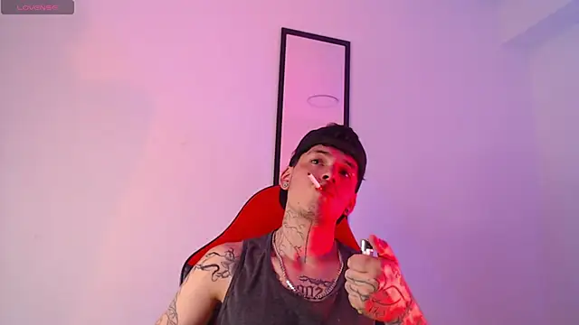 Snapshot of Anhonymus_ chatting on 3, 10, 2025 Anhonymus online show from 3, 10, 2025