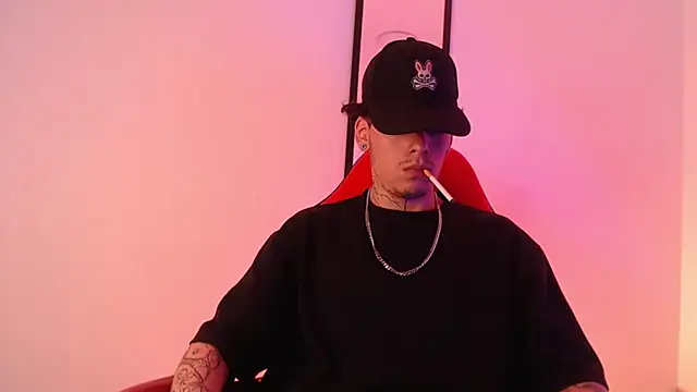 Snapshot of Anhonymus_ chatting on 4, 10, 2025 Anhonymus online show from 4, 10, 2025