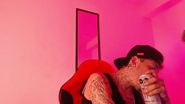 Snapshot of Anhonymus_ chatting on 5, 10, 2025 Anhonymus online show from 5, 10, 2025