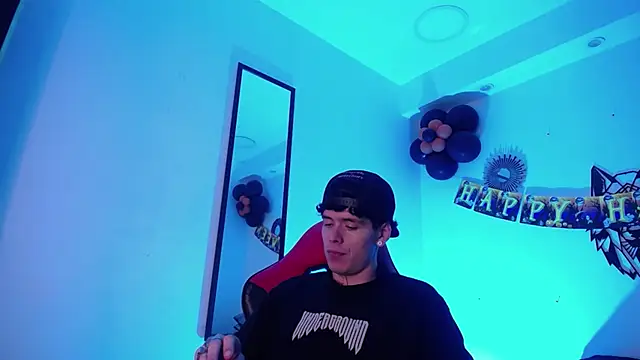 Snapshot of Anhonymus_ chatting on 20, 10, 2025 Anhonymus online show from 20, 10, 2025