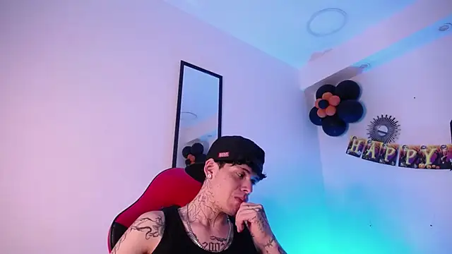 Snapshot of Anhonymus_ chatting on 23, 10, 2025 Anhonymus online show from 23, 10, 2025