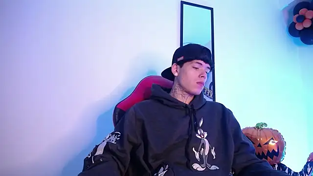 Snapshot of Anhonymus_ chatting on 28, 10, 2025 Anhonymus online show from 28, 10, 2025