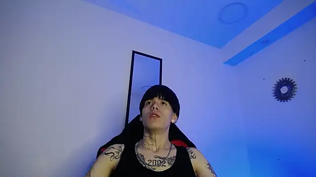 Snapshot of Anhonymus_ chatting on 7, 11, 2025 Anhonymus online show from 7, 11, 2025