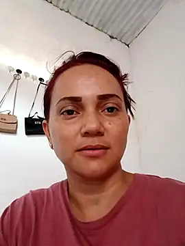 Snapshot of Amanda39 chatting on 10, 9, 2025 Amanda39 online show from 10, 9, 2025