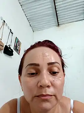 Snapshot of Amanda39 chatting on 11, 9, 2025 Amanda39 online show from 11, 9, 2025