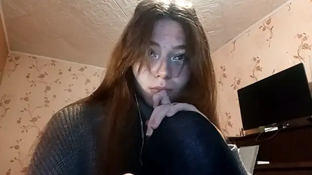 Snapshot of Sophiecuttie chatting on 12, 9, 2025 Sophiecuttie online show from 12, 9, 2025