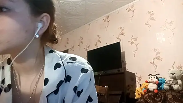 Snapshot of Sophiecuttie chatting on 20, 9, 2025 Sophiecuttie online show from 20, 9, 2025