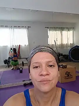 Snapshot of AngelinRedLatina chatting on 7, 5, 2026 AngelinRedLatina online show from 7, 5, 2026