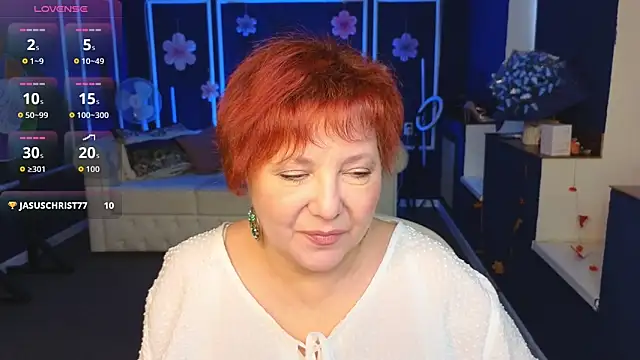 Kira Kenett online show from 25, 11, 2025