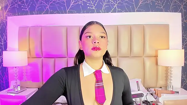 HatsaJones online show from 5, 3, 2026