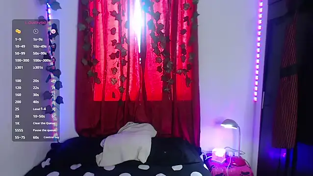 nina cat420 online show from 11, 9, 2025