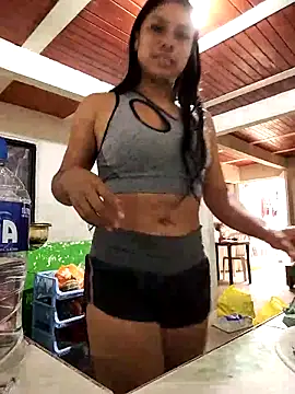 Snapshot of AnggelicaSwan21 chatting on 15, 9, 2025 AnggelicaSwan21 online show from 15, 9, 2025