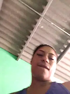 Snapshot of AnggelicaSwan21 chatting on 29, 9, 2025 AnggelicaSwan21 online show from 29, 9, 2025