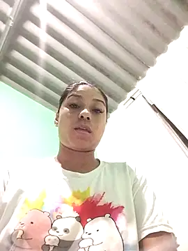 Snapshot of AnggelicaSwan21 chatting on 6, 10, 2025 AnggelicaSwan21 online show from 6, 10, 2025