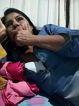 Snapshot of AnggelicaSwan21 chatting on 4, 11, 2025 AnggelicaSwan21 online show from 4, 11, 2025