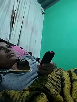 Snapshot of AnggelicaSwan21 chatting on 6, 11, 2025 AnggelicaSwan21 online show from 6, 11, 2025