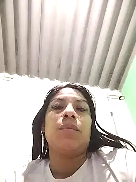 Snapshot of AnggelicaSwan21 chatting on 28, 11, 2025 AnggelicaSwan21 online show from 28, 11, 2025