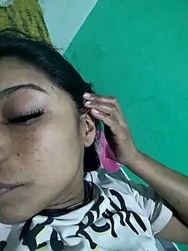 Snapshot of AnggelicaSwan21 chatting on 4, 12, 2025 AnggelicaSwan21 online show from 4, 12, 2025