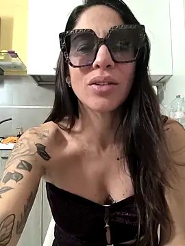 Snapshot of sexy7883 chatting on 16, 2, 2025 sexy7883 online show from 16, 2, 2025