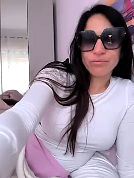 Snapshot of sexy7883 chatting on 18, 2, 2025 sexy7883 online show from 18, 2, 2025