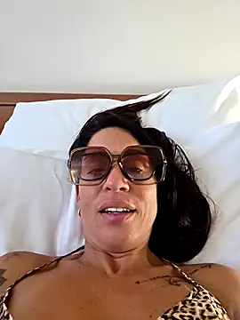 Snapshot of sexy7883 chatting on 10, 10, 2025 sexy7883 online show from 10, 10, 2025