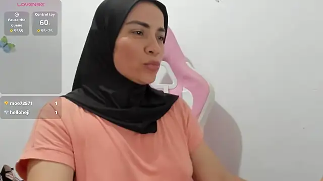 Snapshot of dalila_kemur chatting on 3, 12, 2025 dalila kemur online show from 3, 12, 2025