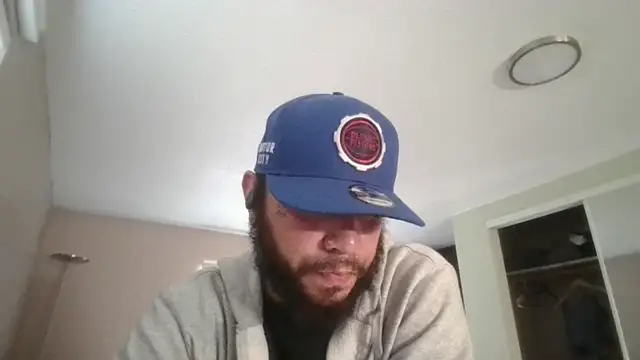 Snapshot of Brownroyal chatting on 12, 6, 2026 Brownroyal online show from 12, 6, 2026
