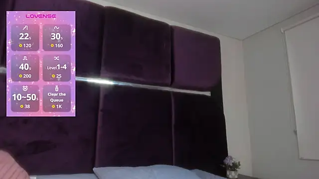 Noah Rossi  online show from 9, 9, 2025