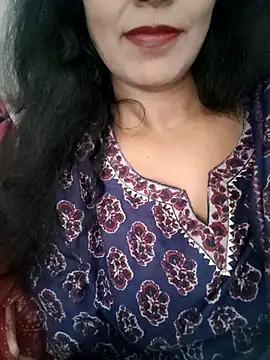 Snapshot of Deepa_Sharma143 chatting on 7, 11, 2025 Deepa Sharma143 online show from 7, 11, 2025