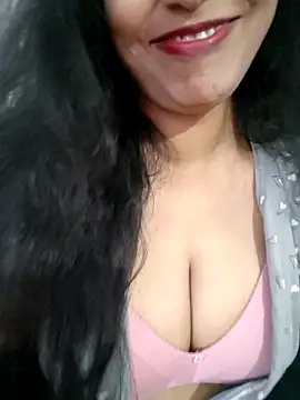 Snapshot of Deepa_Sharma143 chatting on 1, 3, 2026 Deepa Sharma143 online show from 1, 3, 2026