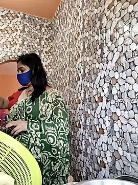 naughty nataasa online show from 12, 4, 2026