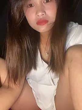 Snapshot of _sury00_ chatting on 28, 9, 2025 sury00 online show from 28, 9, 2025