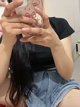 Snapshot of _sury00_ chatting on 5, 10, 2025 sury00 online show from 5, 10, 2025